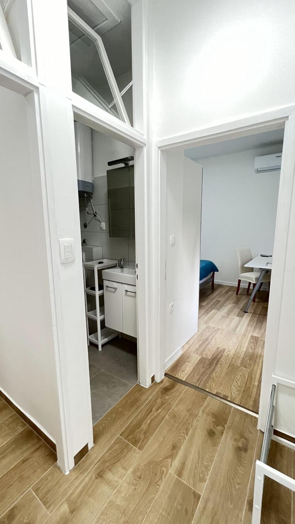 Lingo Apartament *