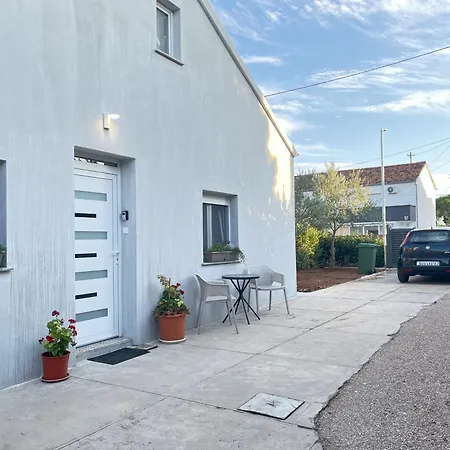 Apartman Lingo Zadar Exterior foto